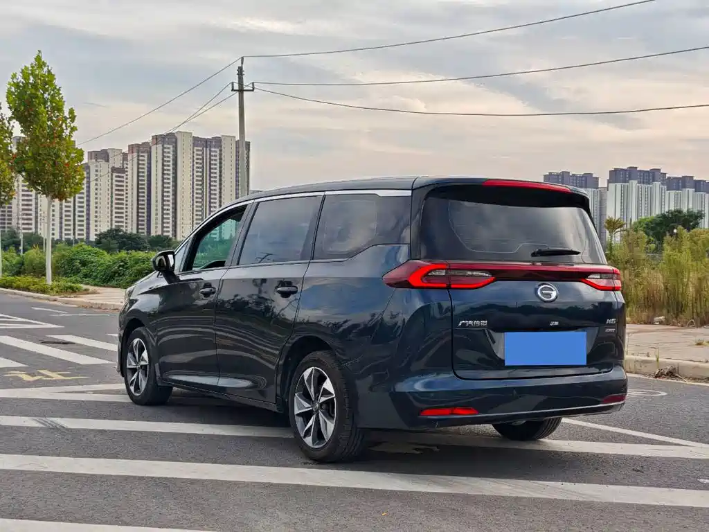 GAC Motor Trumpchi M6 — фото 11