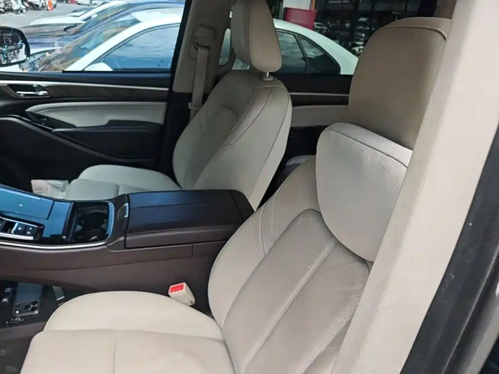 GAC Motor Trumpchi M8 — фото 15
