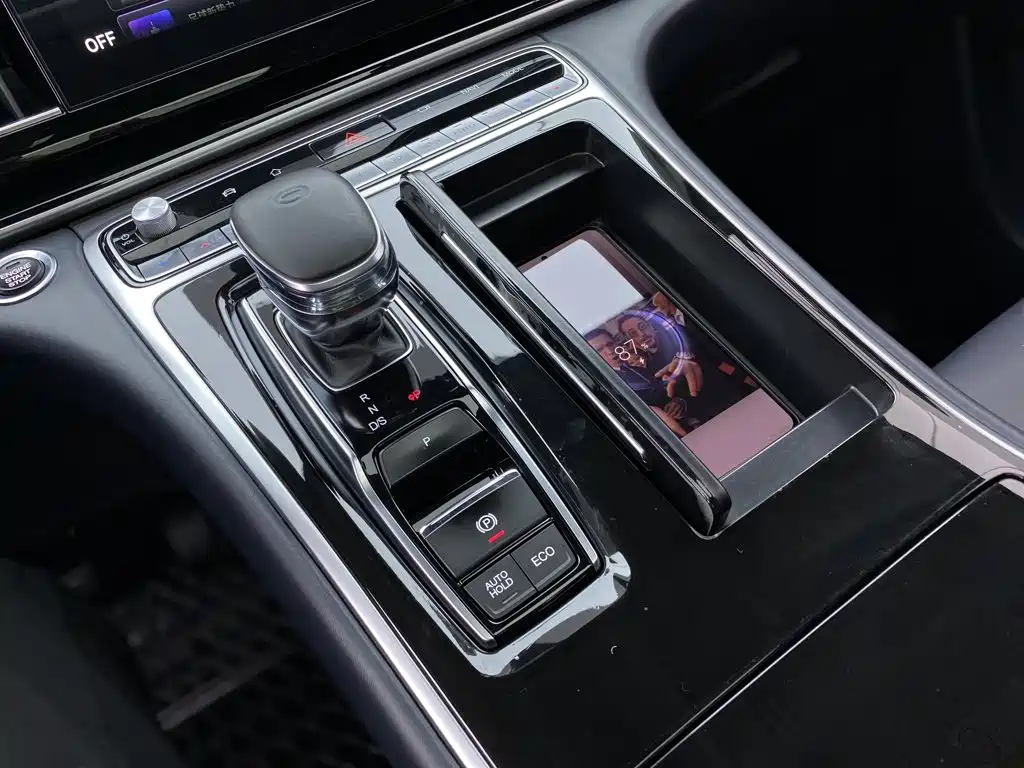 GAC Motor Trumpchi M8 — фото 14