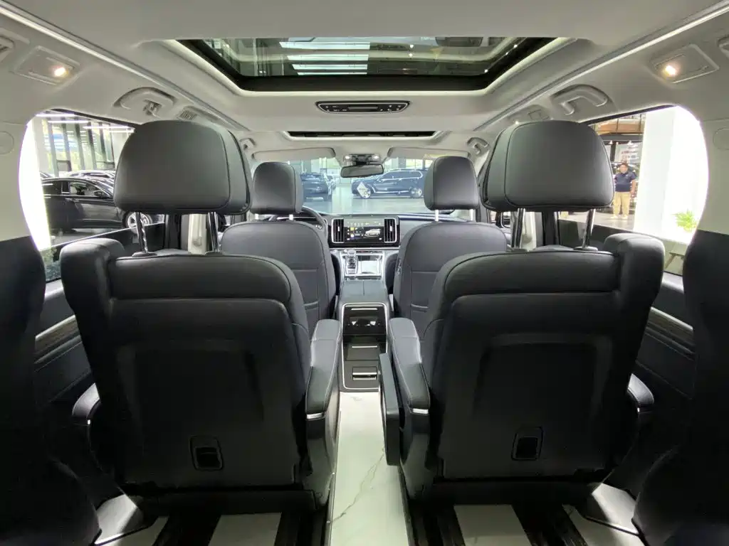GAC Motor Trumpchi M8 — фото 25