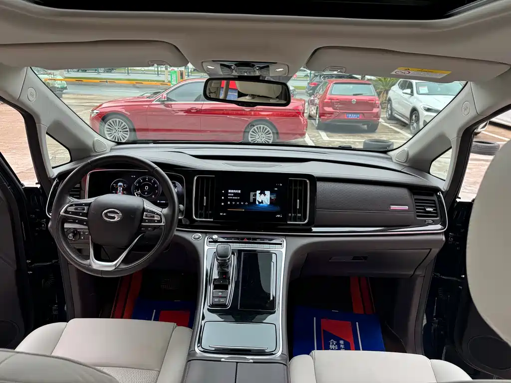 GAC Motor Trumpchi M8 — фото 16