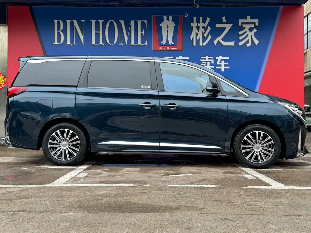 GAC Motor Trumpchi M8 — фото 30