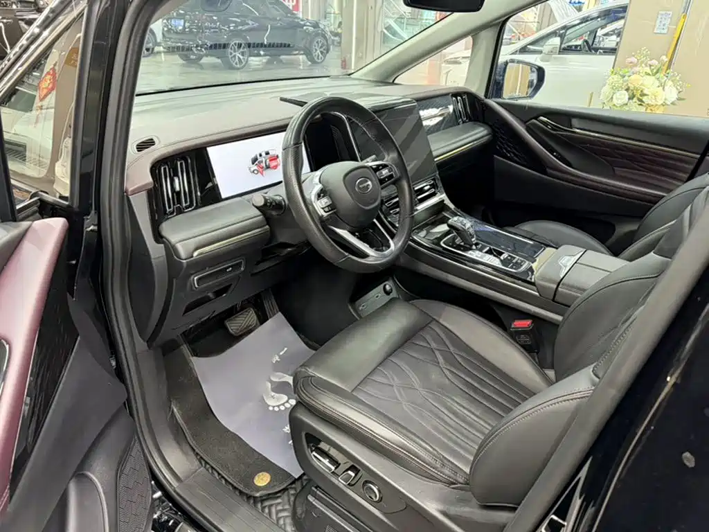 GAC Motor Trumpchi M8 — фото 9