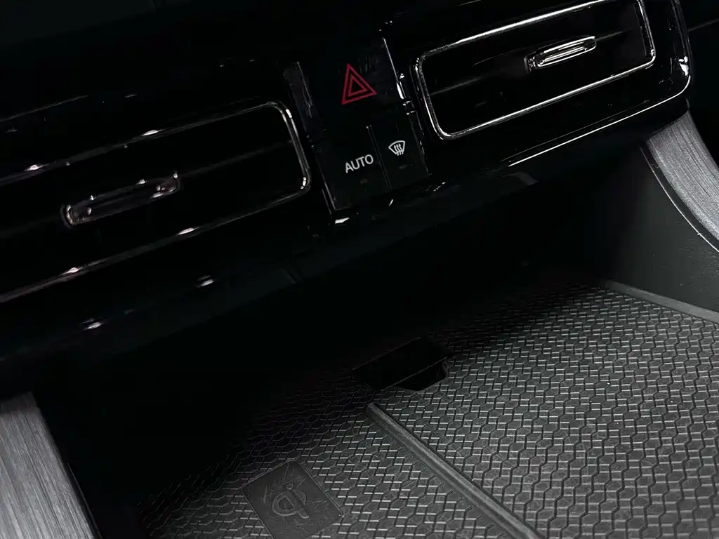 GAC Motor Trumpchi GS8 — фото 23