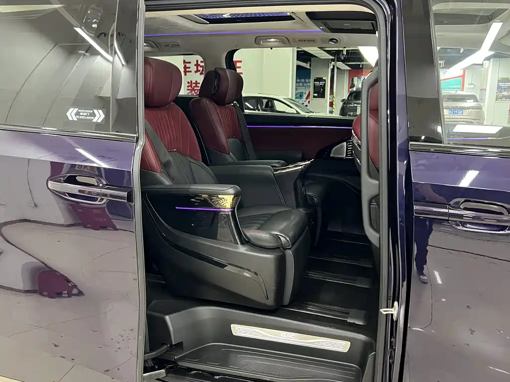 GAC Motor Trumpchi E9 — фото 11