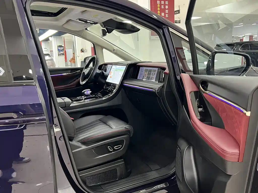 GAC Motor Trumpchi E9 — фото 4