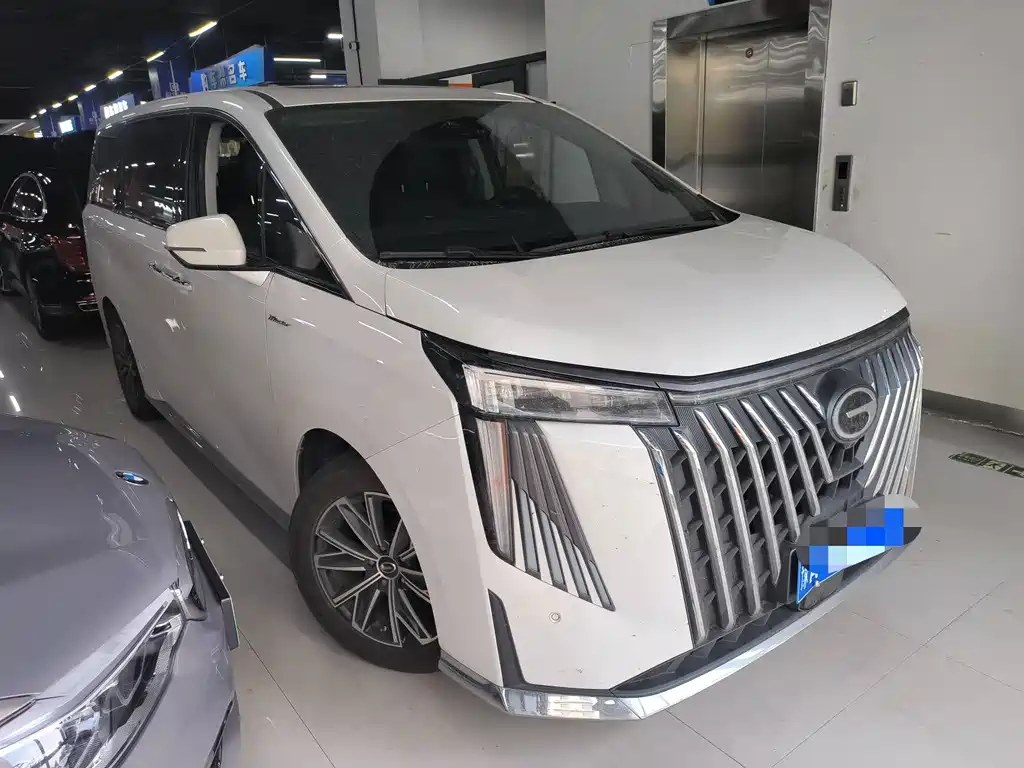 GAC Motor Trumpchi M8 — фото 6