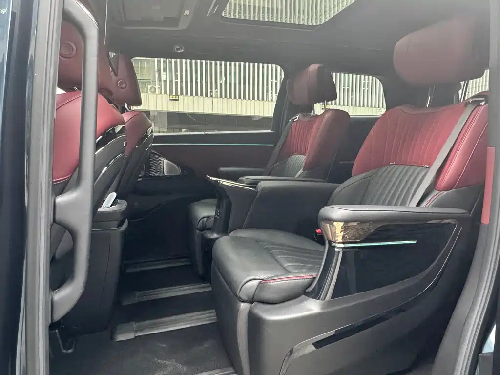 GAC Motor Trumpchi E9 — фото 13