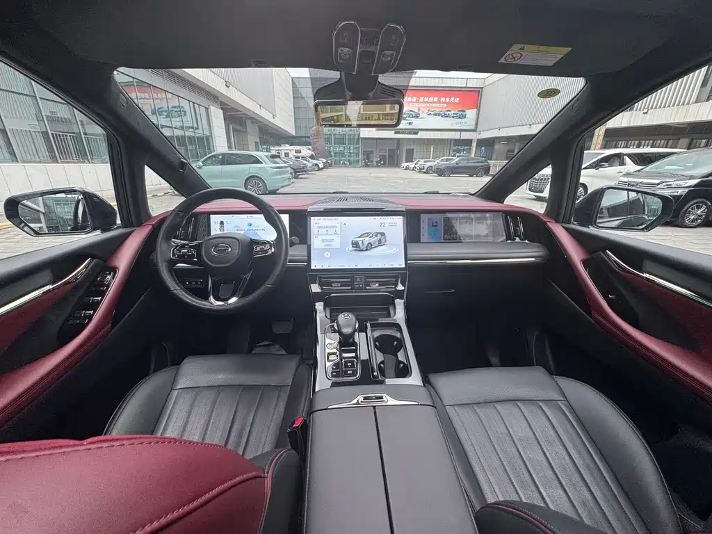 GAC Motor Trumpchi E9 — фото 15