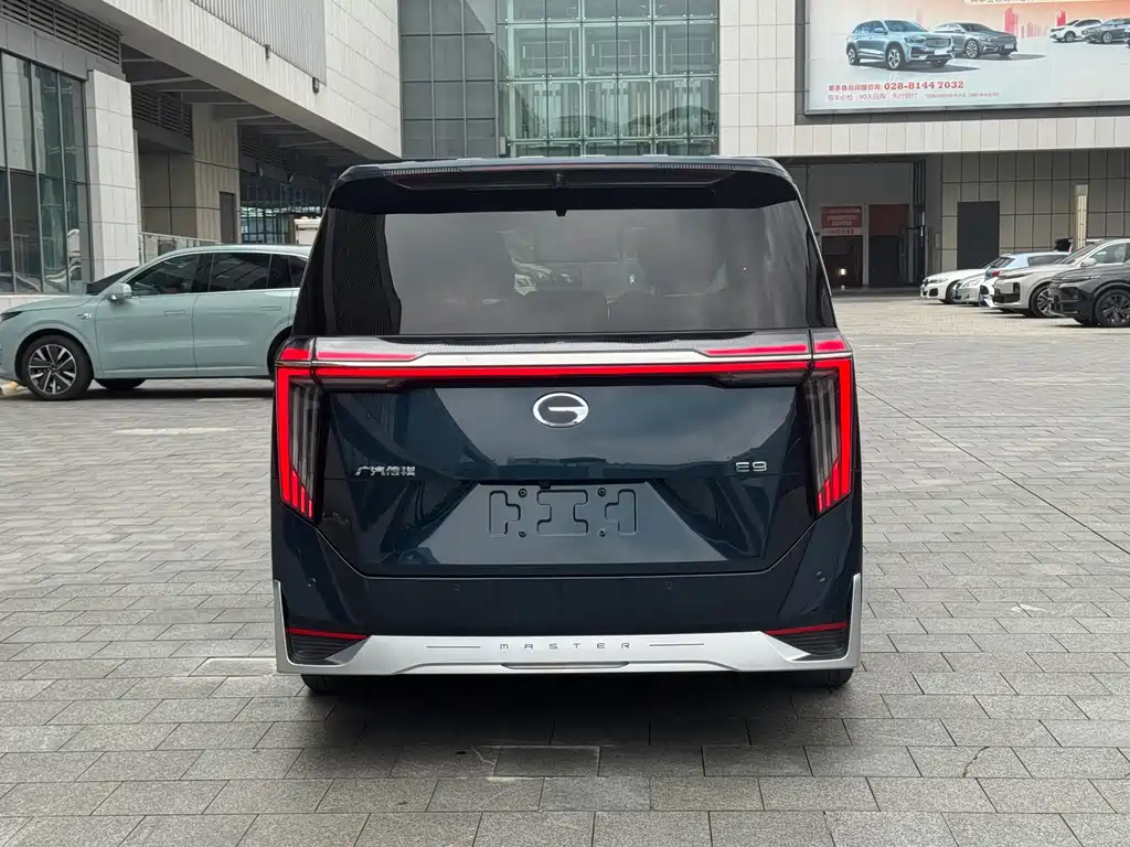GAC Motor Trumpchi E9 — фото 6