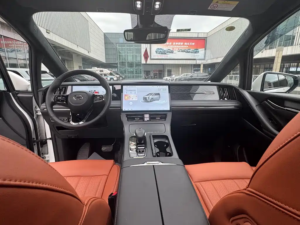 GAC Motor Trumpchi E9 — фото 14