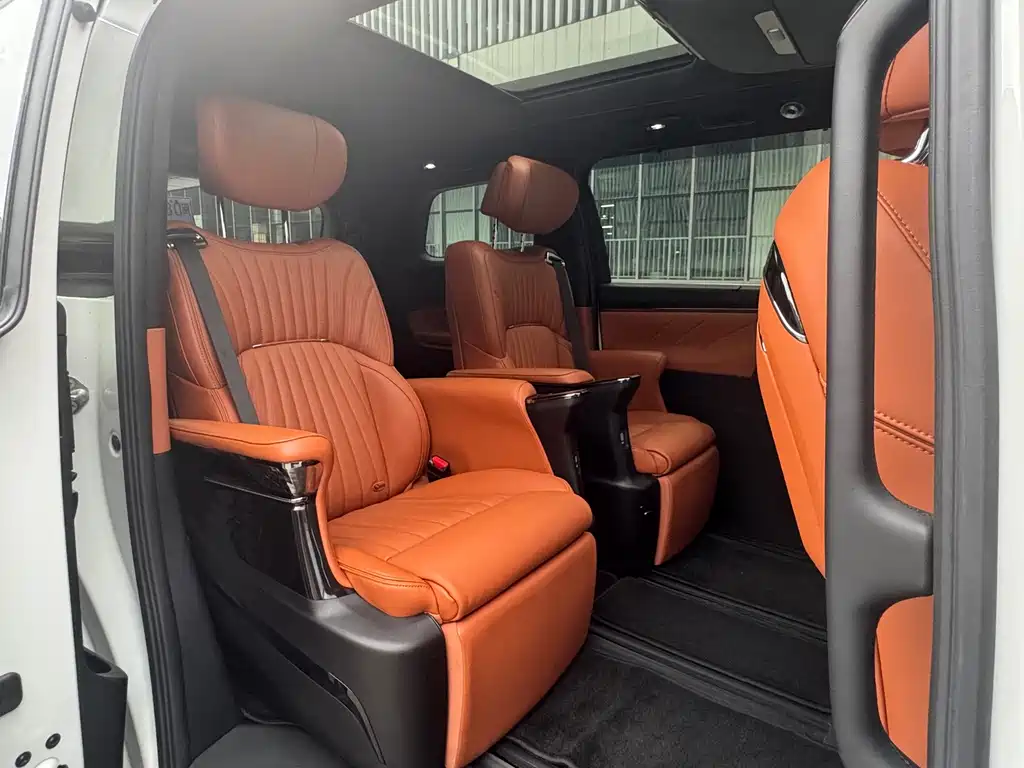 GAC Motor Trumpchi E9 — фото 17