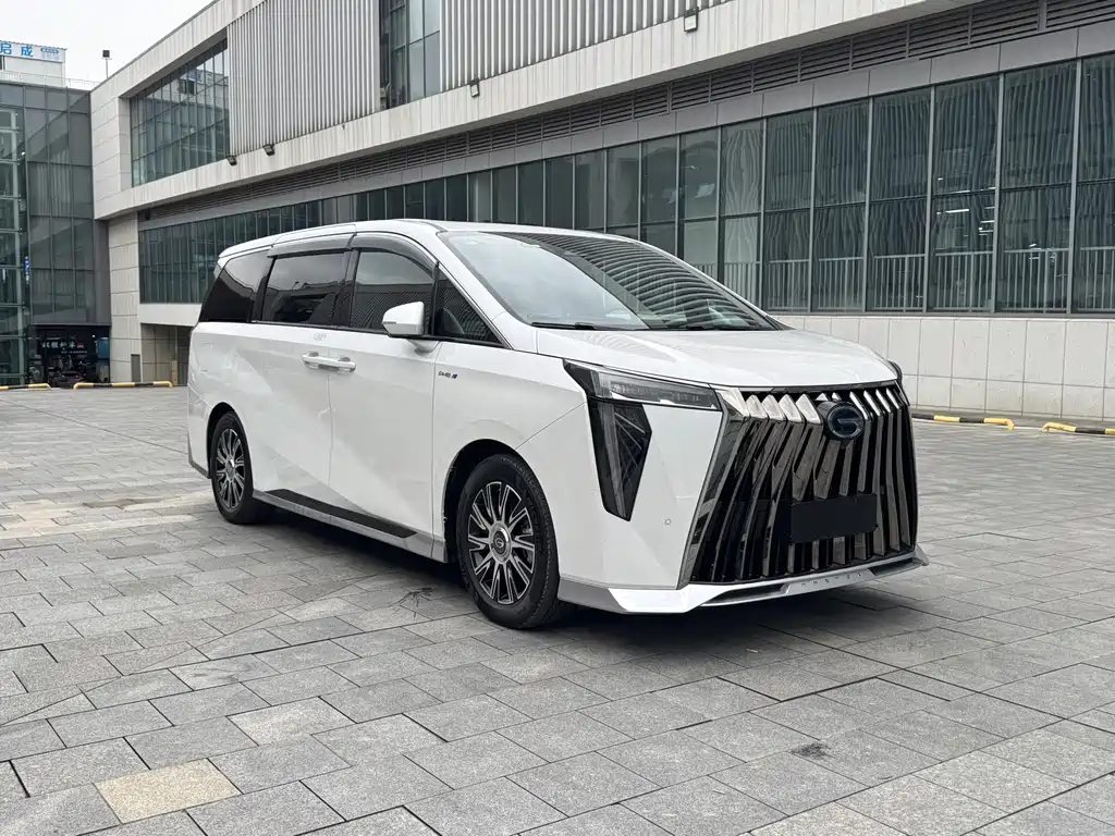 GAC Motor Trumpchi E9 — фото 3