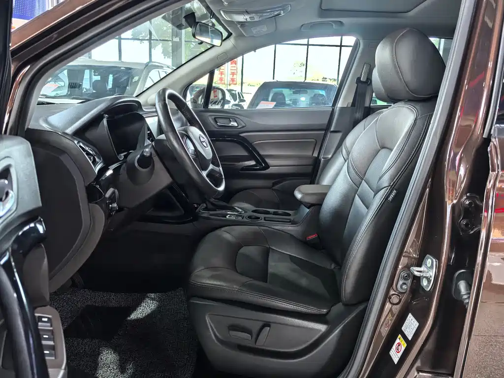 GAC Motor Trumpchi GS4 — фото 8