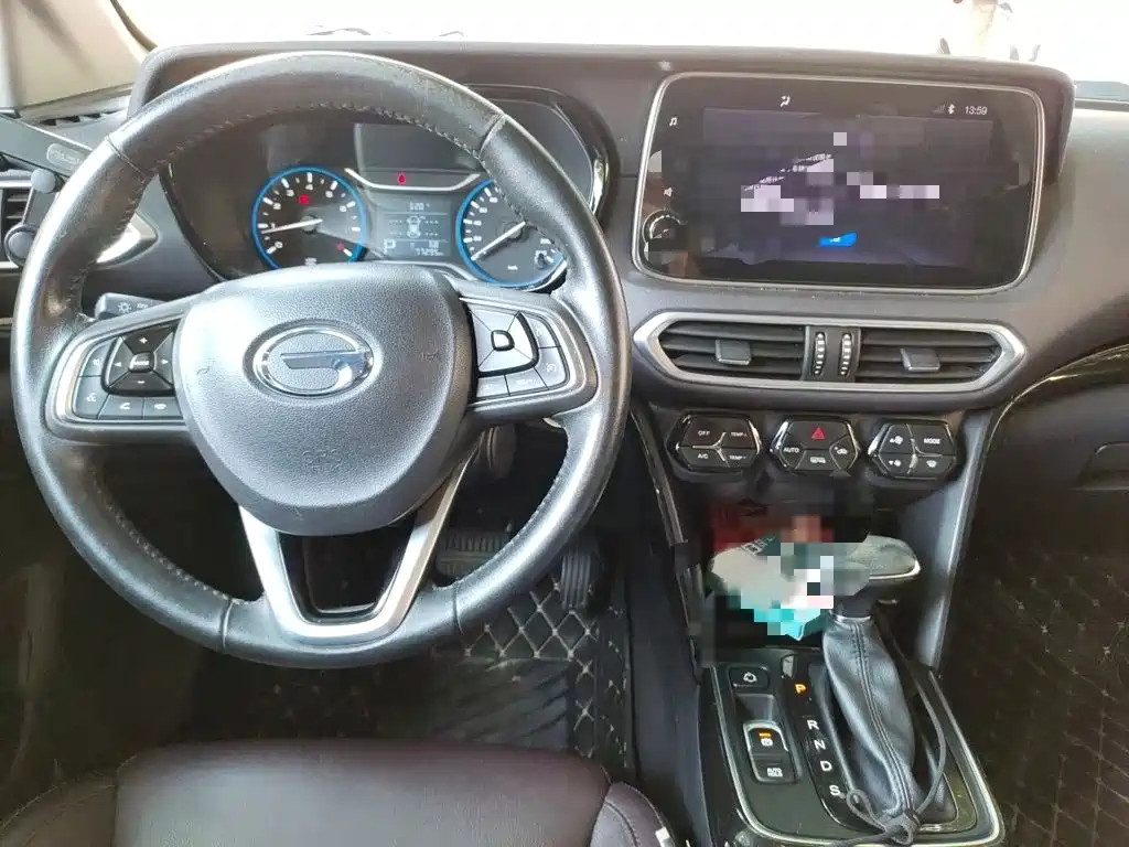GAC Motor Trumpchi GS4 — фото 13