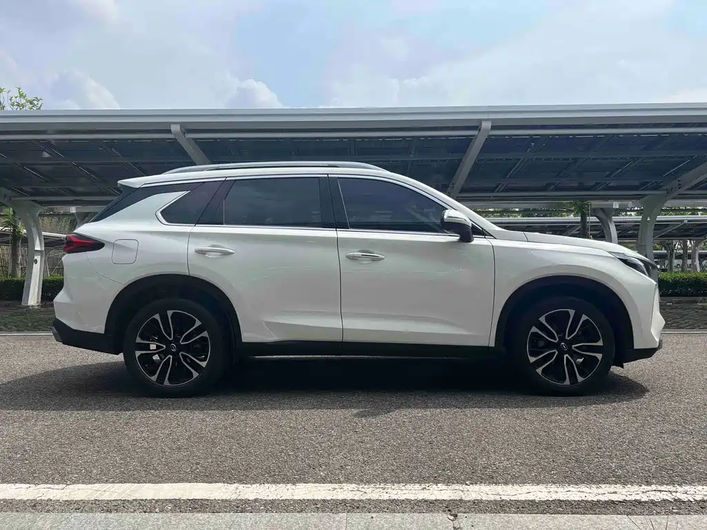 GAC Motor GS4 Plus — фото 3