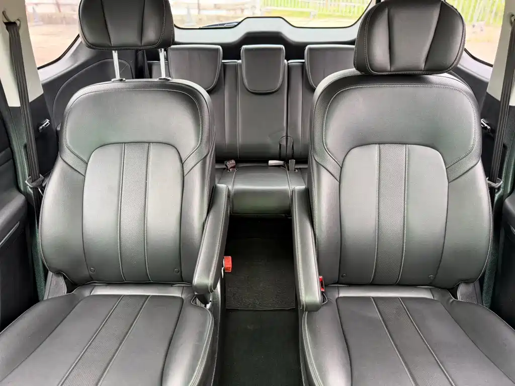 GAC Motor Trumpchi M6 — фото 13