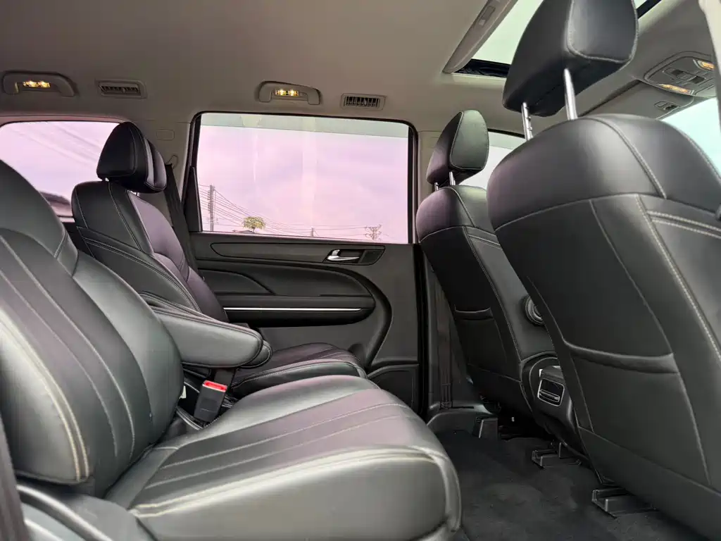 GAC Motor Trumpchi M6 — фото 14