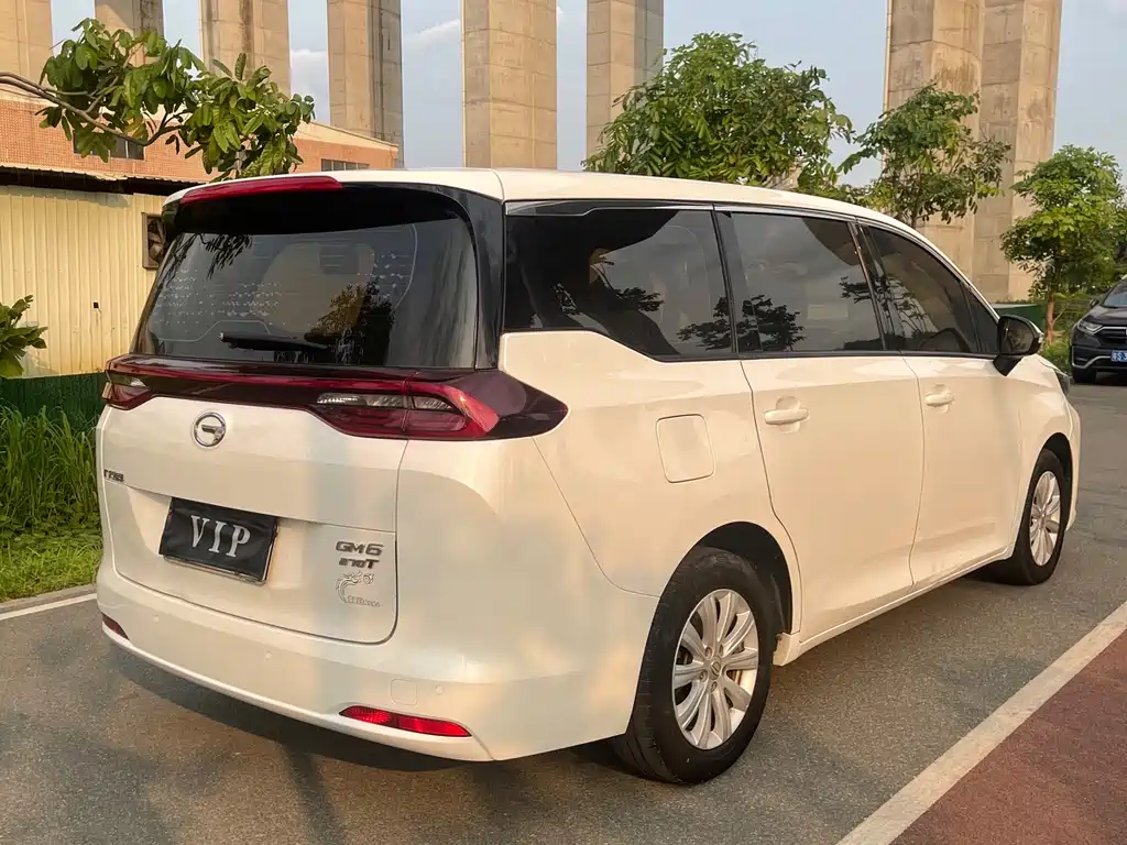 GAC Motor Trumpchi M6 — фото 14