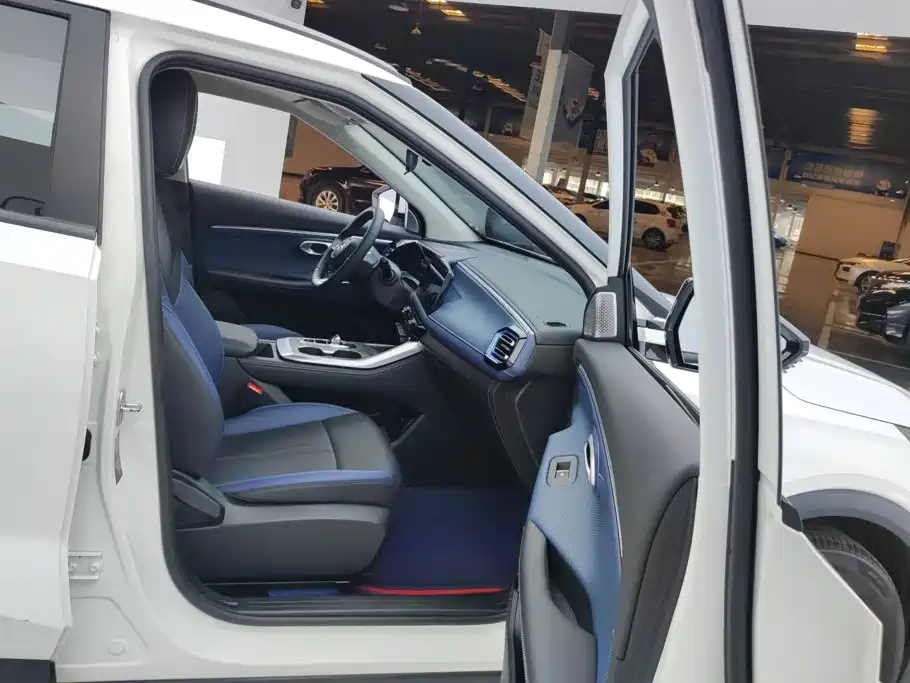 GAC Motor Trumpchi GS3 — фото 8