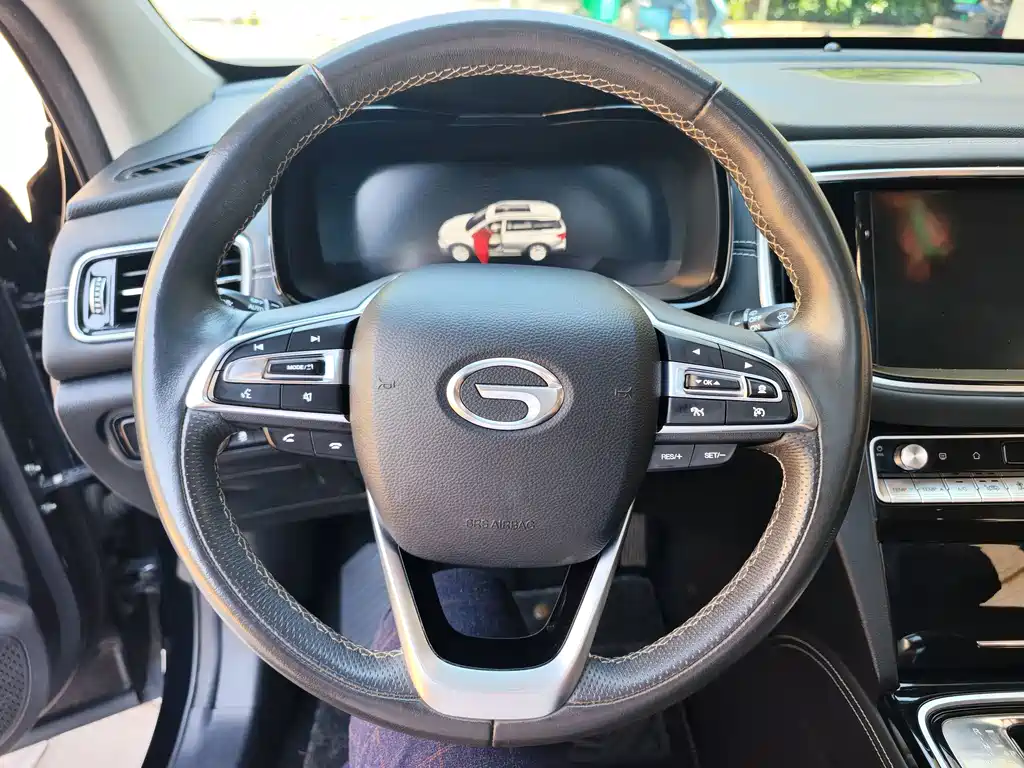GAC Motor Trumpchi GS8 — фото 10