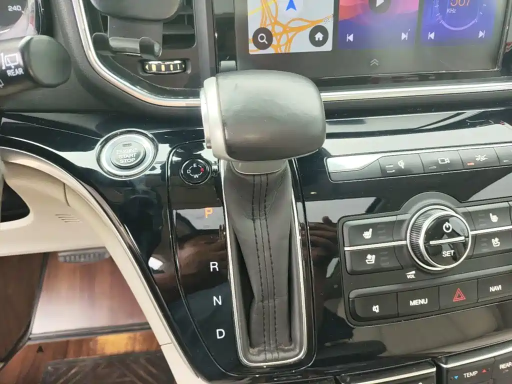 GAC Motor Trumpchi M8 — фото 10