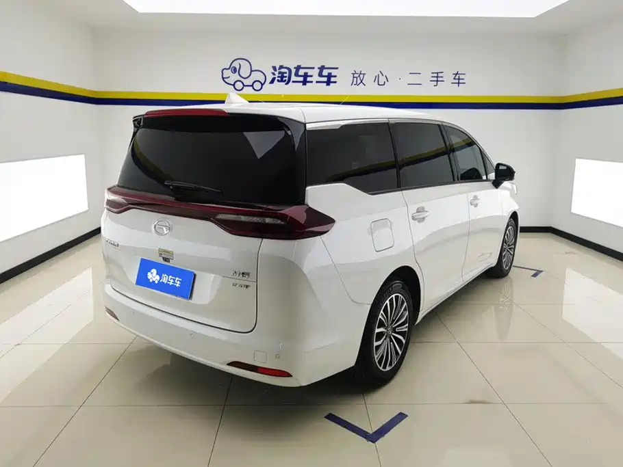 GAC Motor Trumpchi M6 — фото 3