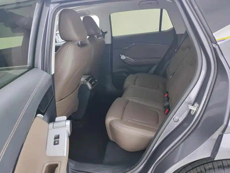 GAC Motor Trumpchi GS4 — фото 11