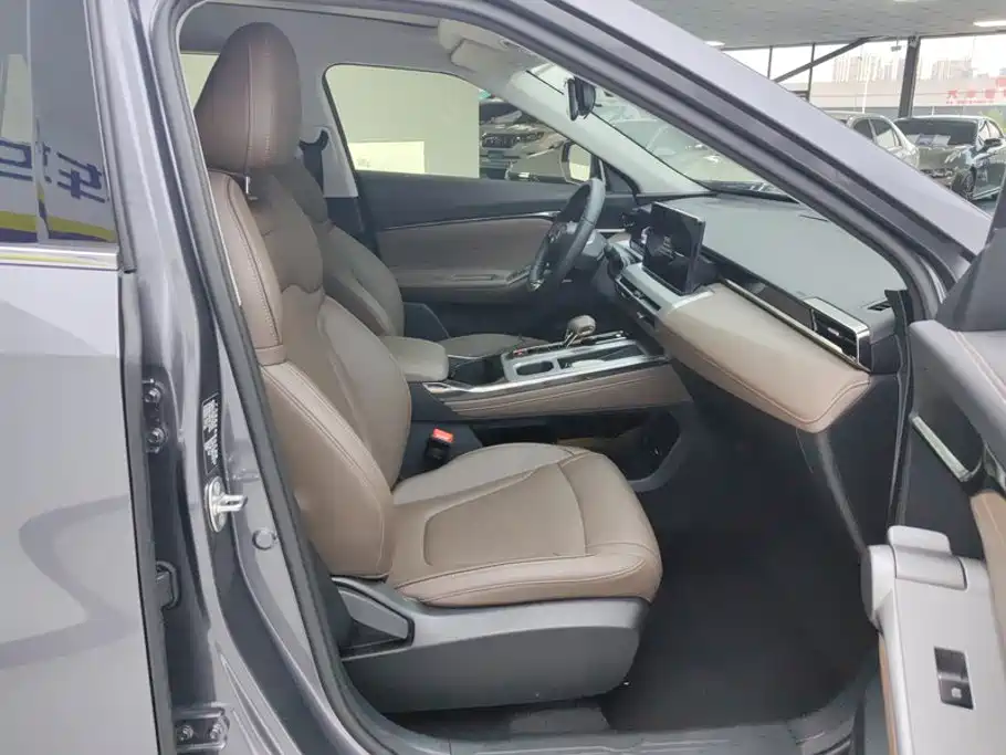GAC Motor Trumpchi GS4 — фото 8