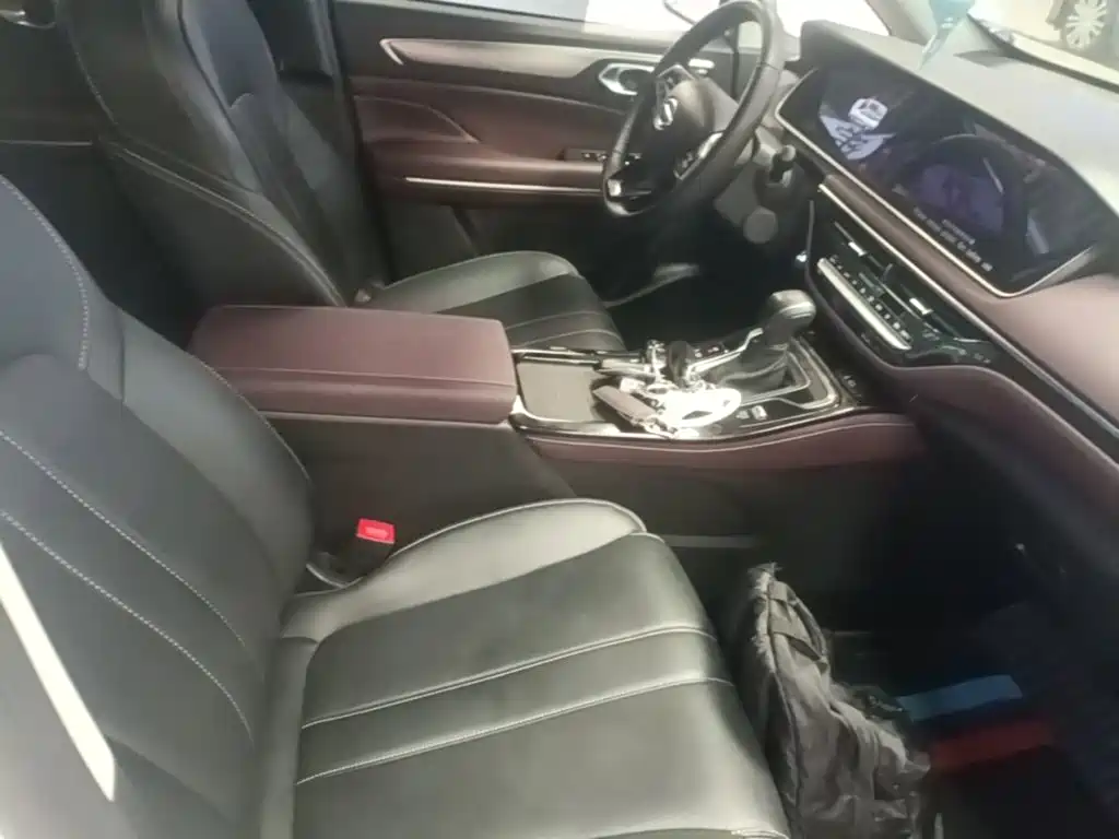 GAC Motor Trumpchi M6 — фото 25