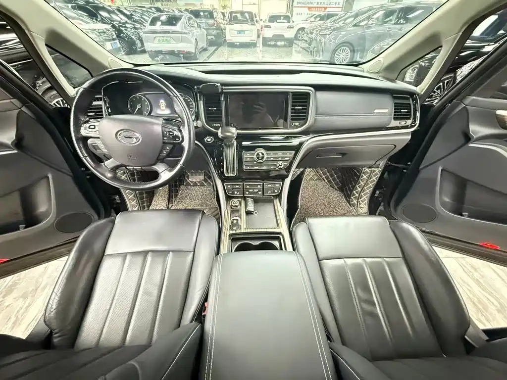GAC Motor Trumpchi M8 — фото 11
