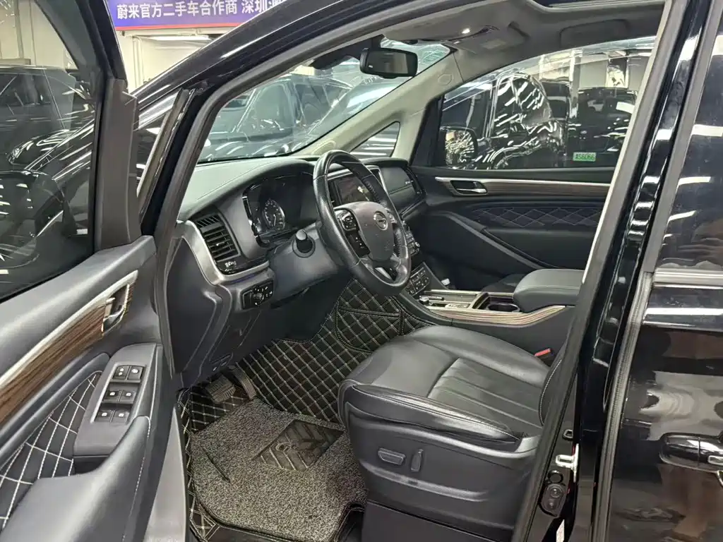 GAC Motor Trumpchi M8 — фото 4
