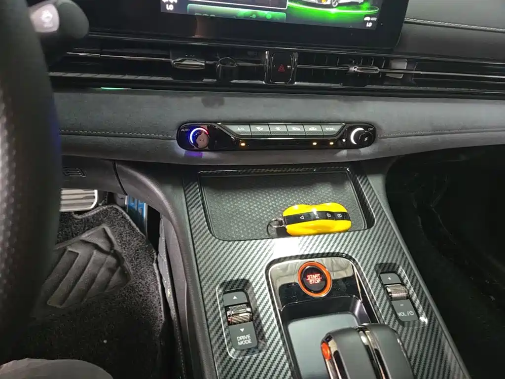GAC Motor Shadow Leopard — фото 13
