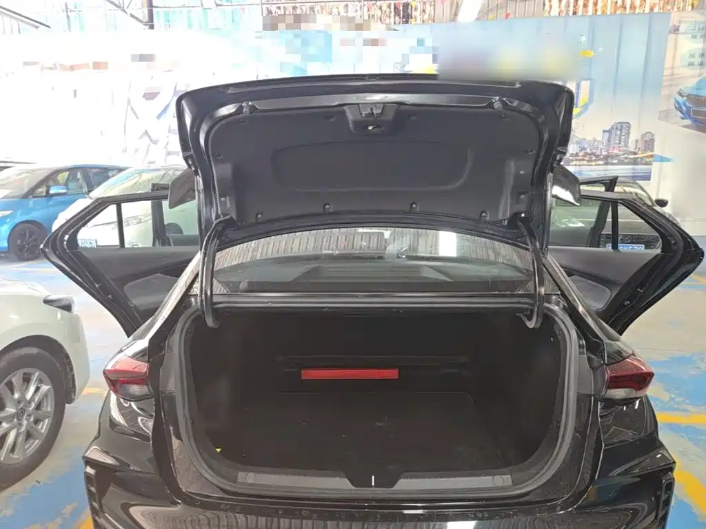GAC Motor Shadow Leopard — фото 19