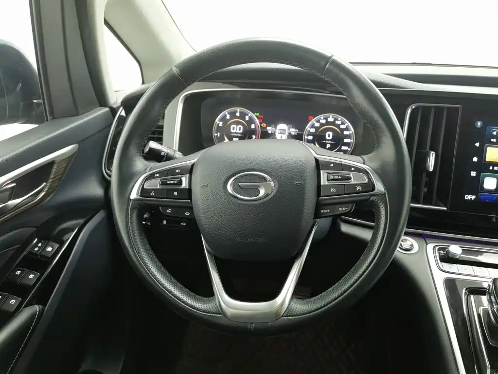 GAC Motor Trumpchi M8 — фото 11