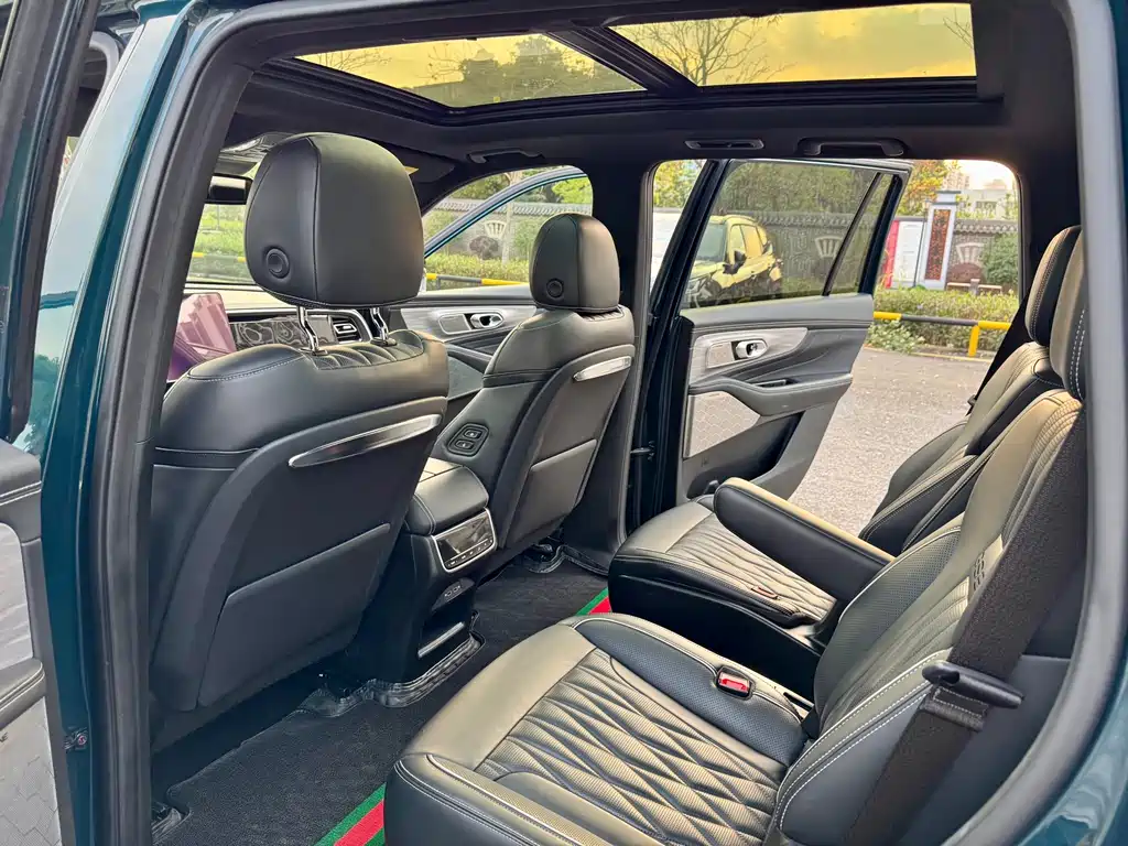 GAC Motor Trumpchi GS8 — фото 13