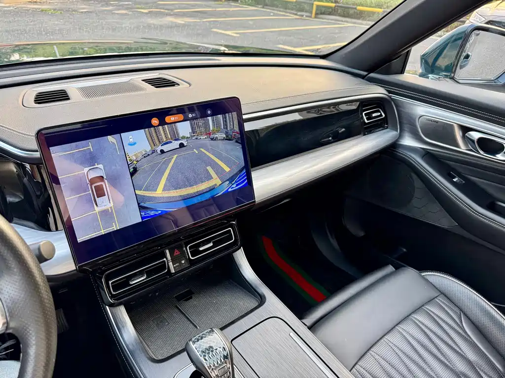 GAC Motor Trumpchi GS8 — фото 20