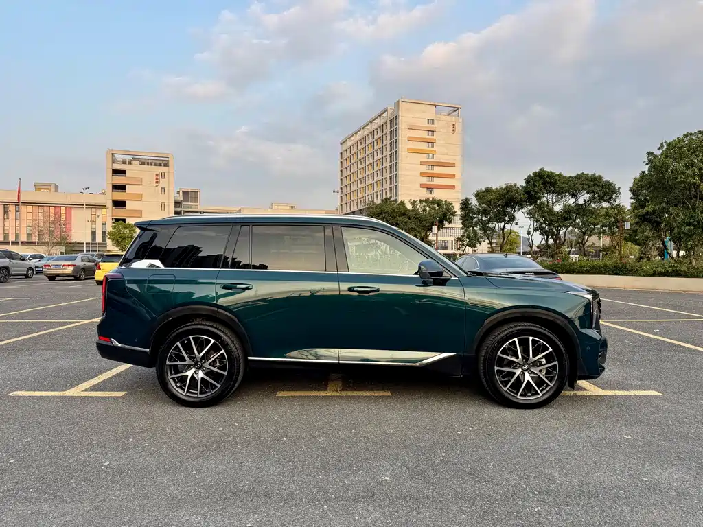 GAC Motor Trumpchi GS8 — фото 7