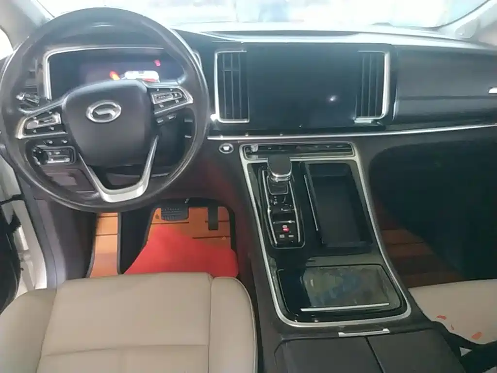 GAC Motor Trumpchi M8 — фото 10