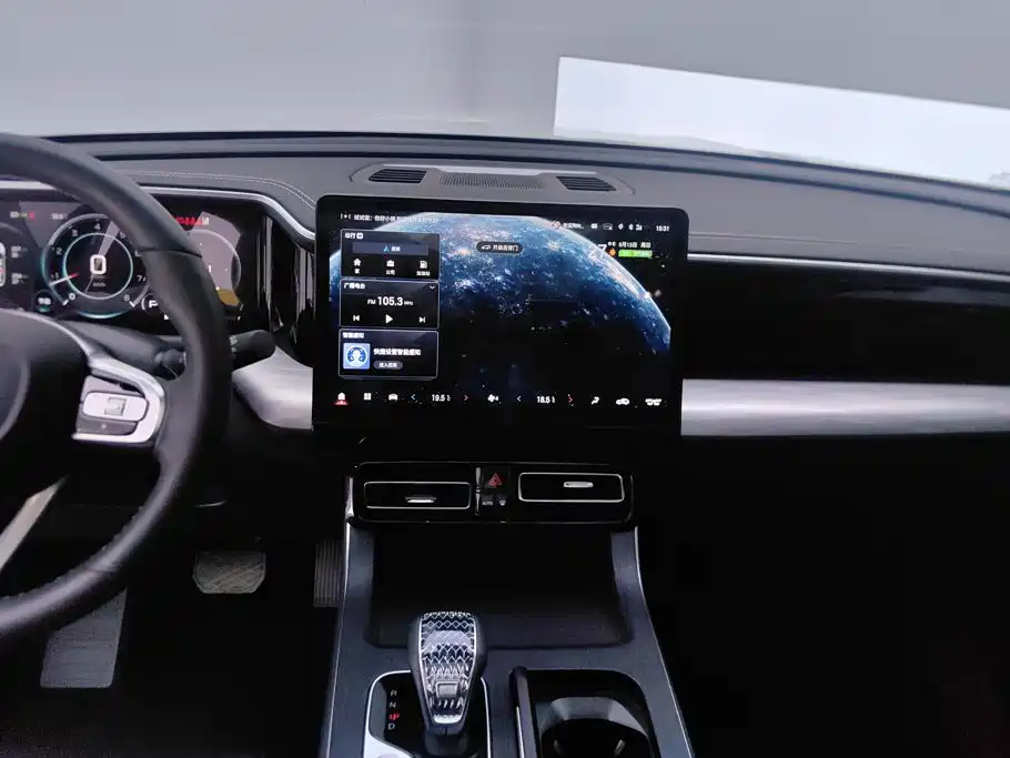 GAC Motor Trumpchi GS8 — фото 13
