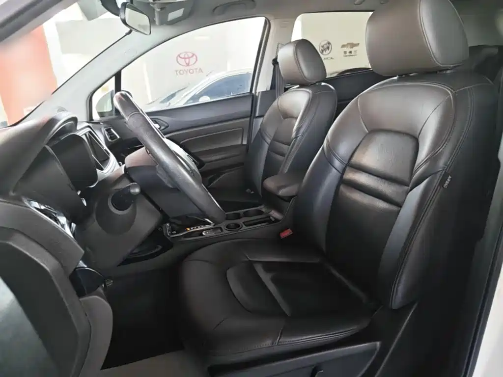 GAC Motor Trumpchi GS4 — фото 11