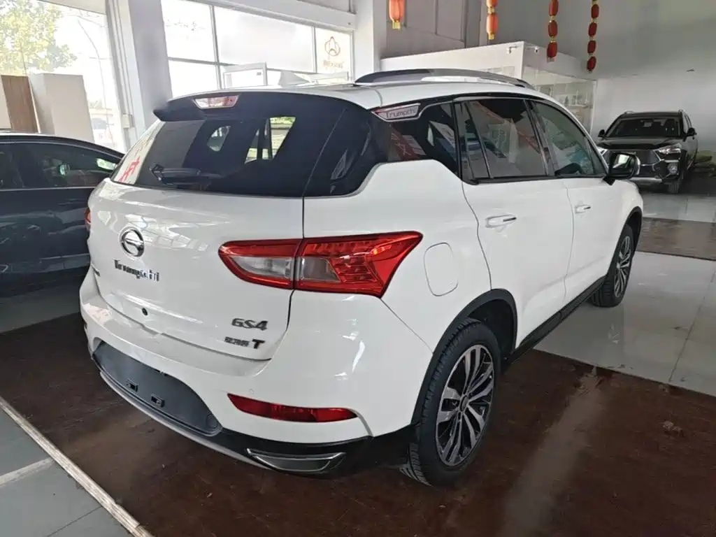 GAC Motor Trumpchi GS4 — фото 5