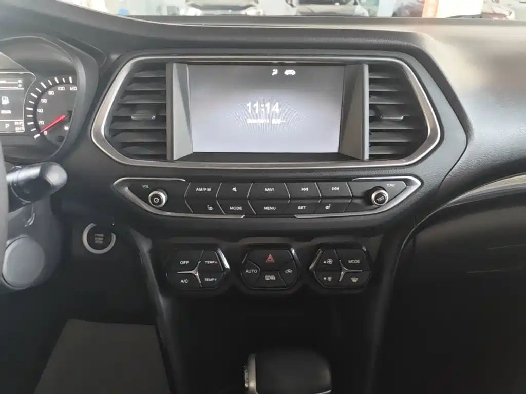 GAC Motor Trumpchi GS4 — фото 9