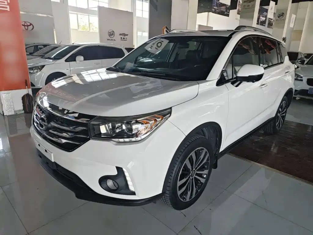 GAC Motor Trumpchi GS4