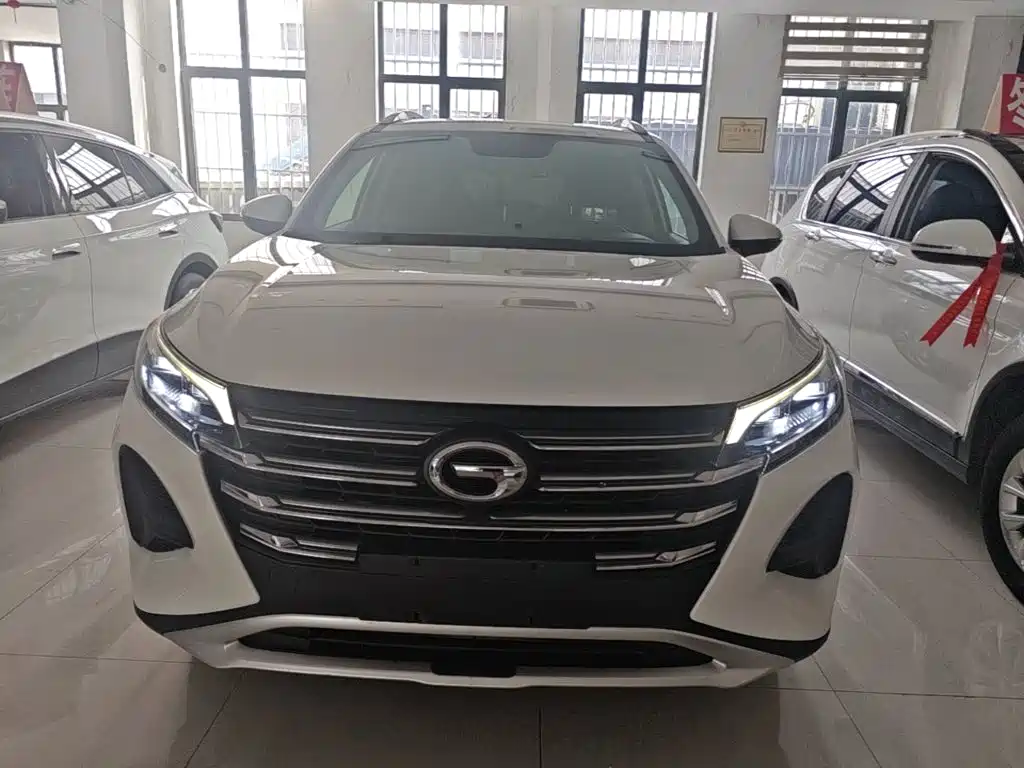 GAC Motor Trumpchi GS4 — фото 3