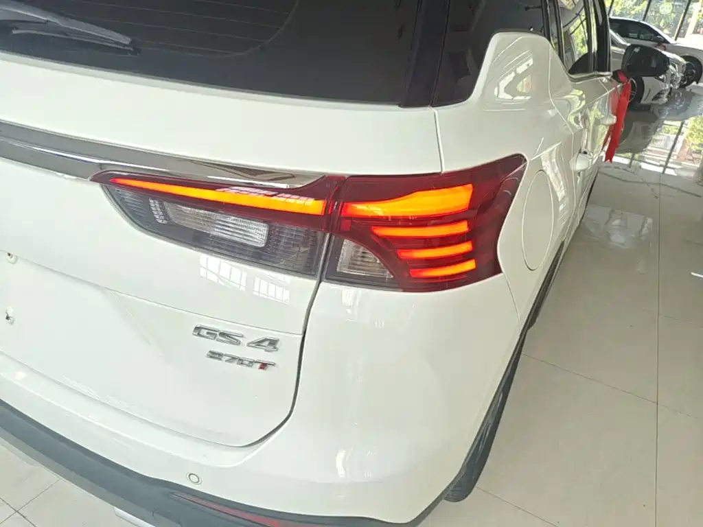 GAC Motor Trumpchi GS4 — фото 8