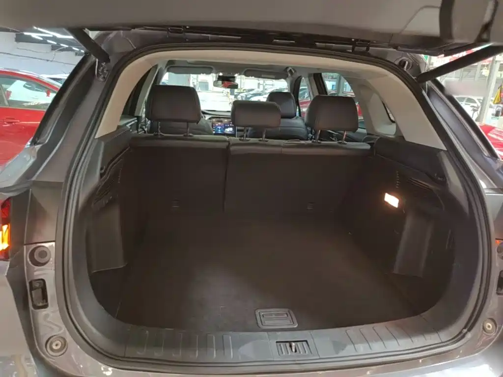 GAC Motor GS4 Plus — фото 19