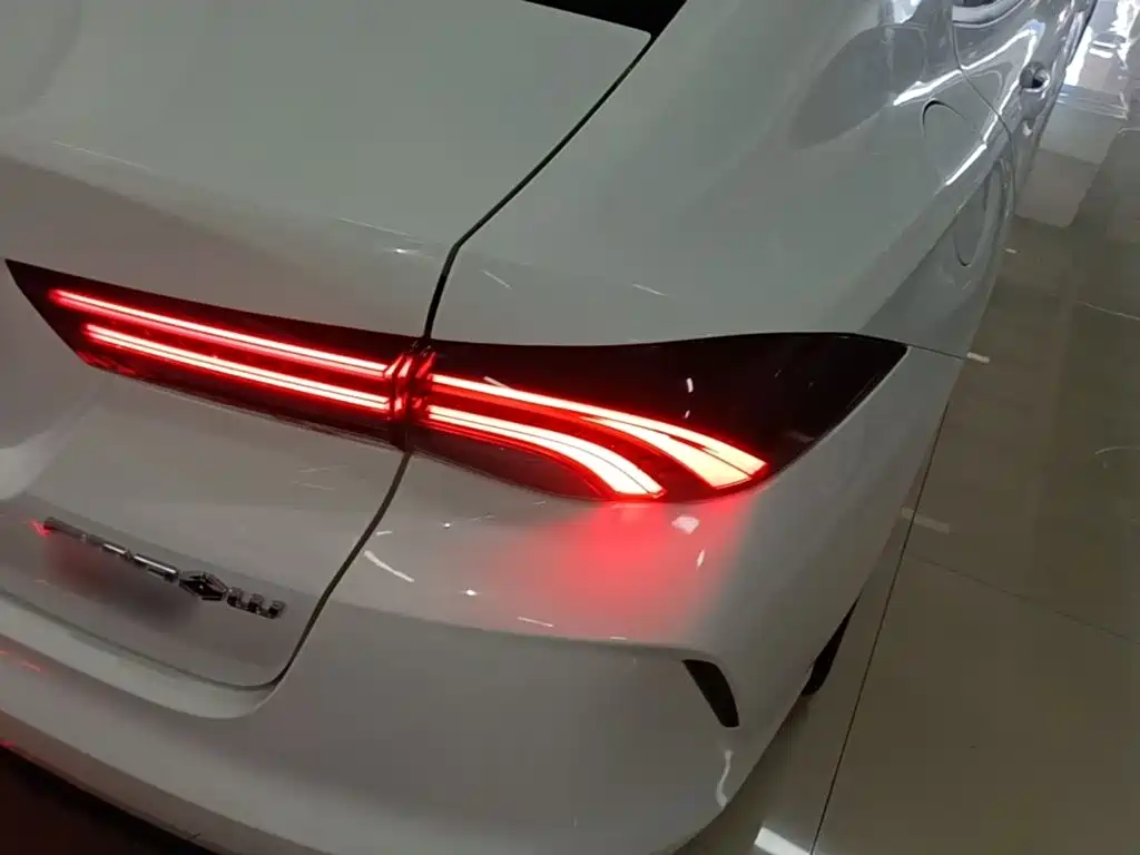 GAC Motor Shadow Leopard — фото 8