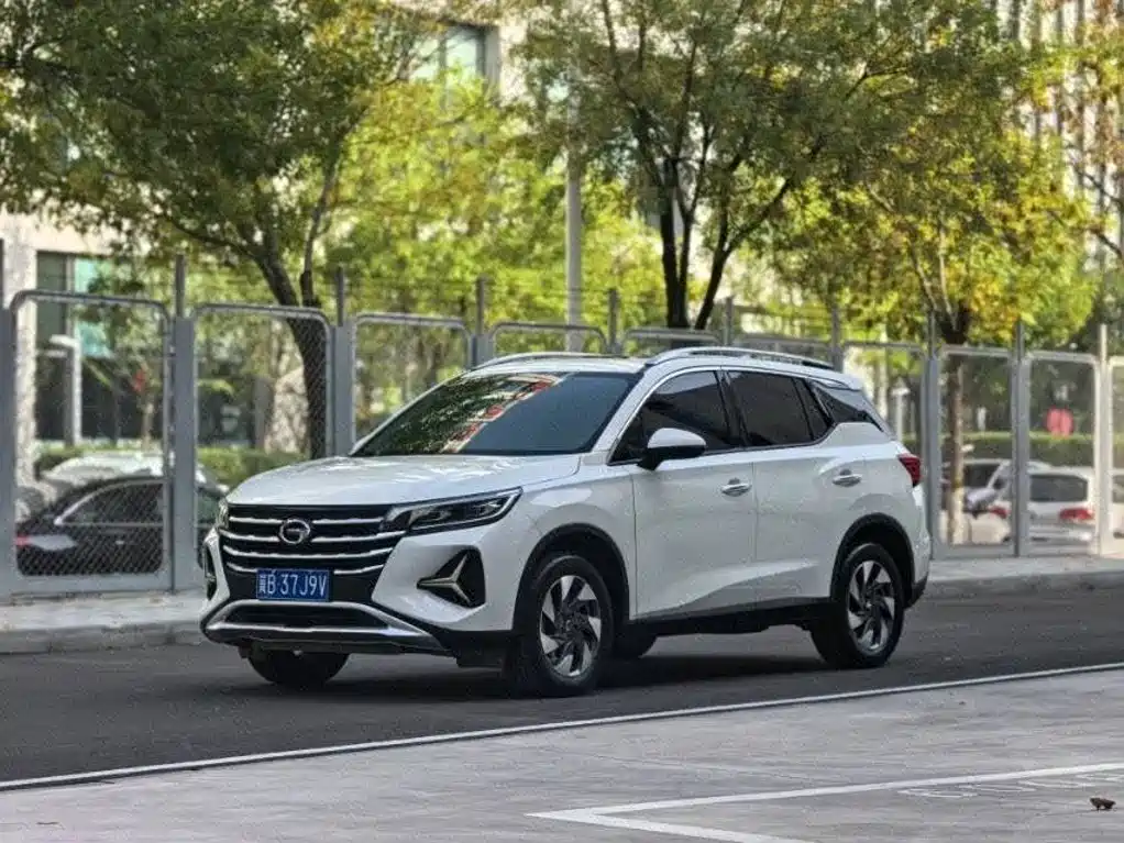 GAC Motor Trumpchi GS4