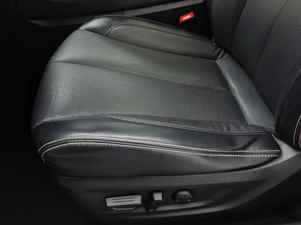 GAC Motor Trumpchi GS5 — фото 20